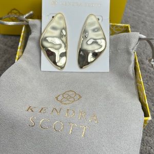 Gold Kendra Scott earrings